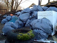 Tonnes of litter cleared from West Oxon roadsides