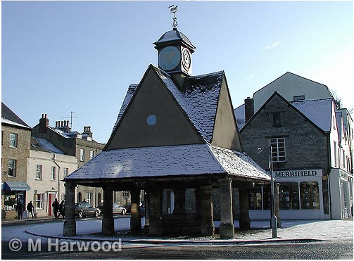 The Buttercross, Witney in the snow